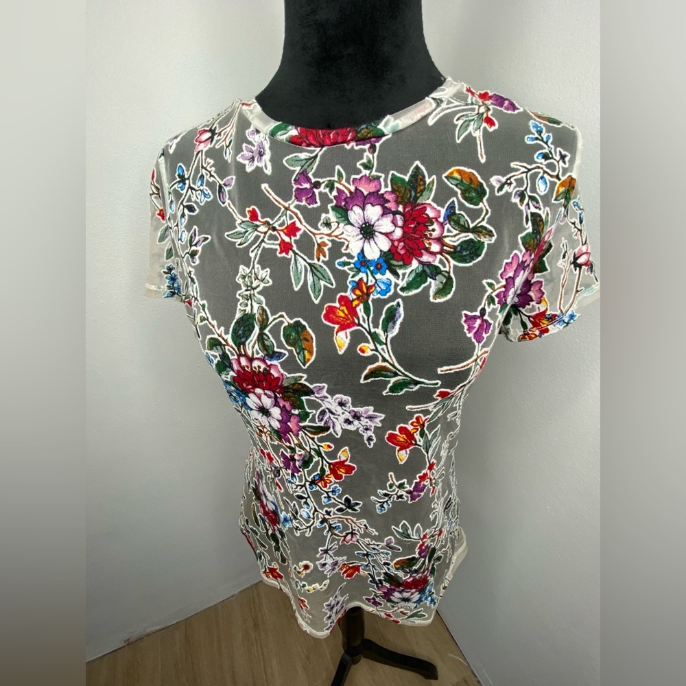 A New Day Women’s Small  Sheer Short Sleeve Top Floral